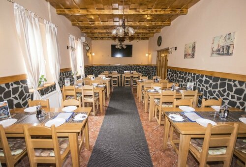 Гостиница Hotel Taurus в Орлове
