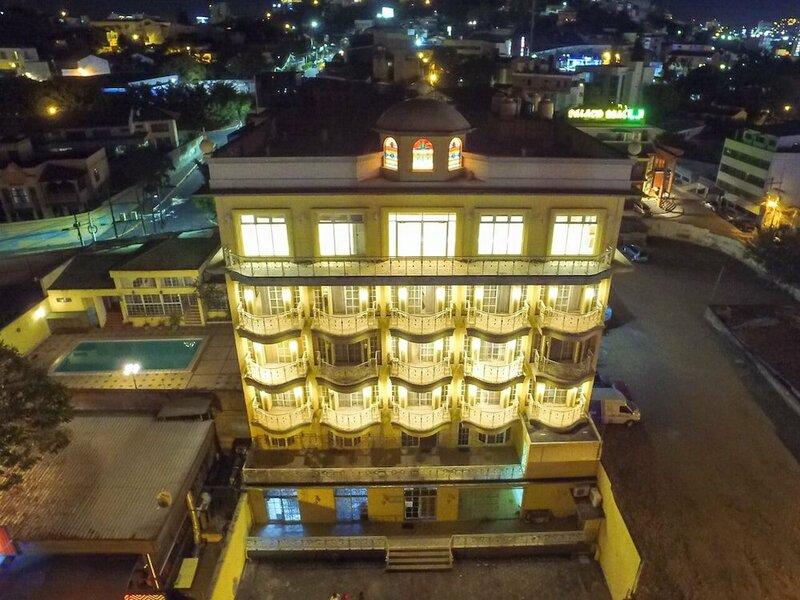 Гостиница Hotel Suites La Aurora в Тегусигальпе