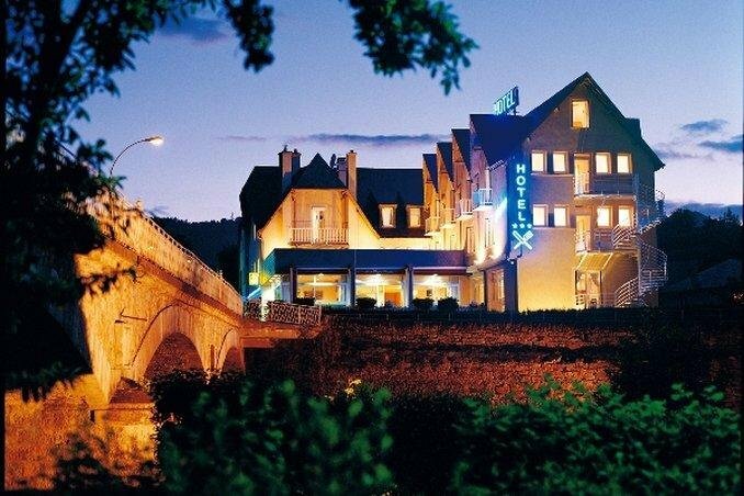 Гостиница Hotel The Originals du Pont Roupt Mende в Манде