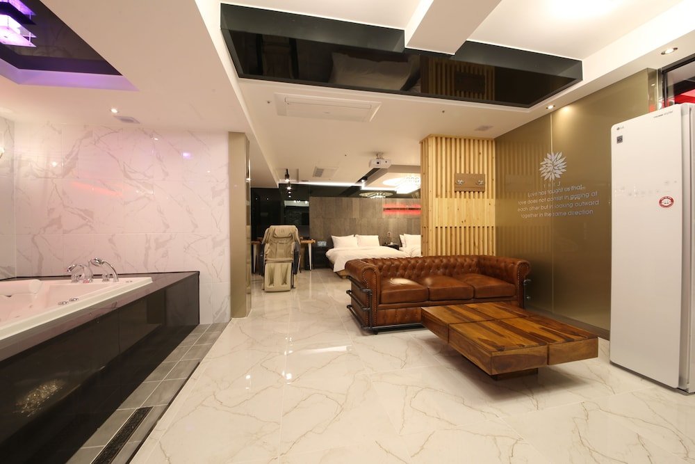 Фото Daegu J Hotel