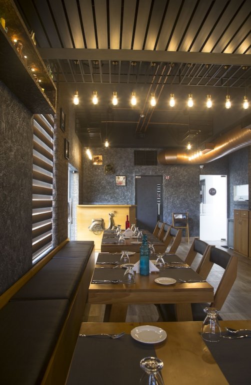 Фото Kent Baywatch Suites