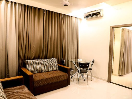 Фото Hotel Pushpak Park