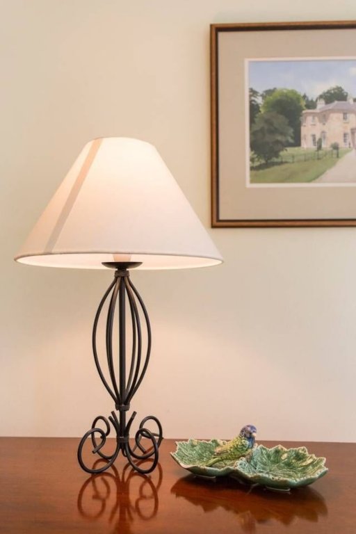 Фото Altido Luxurious 2br flat in Pimlico, near Warwick sq