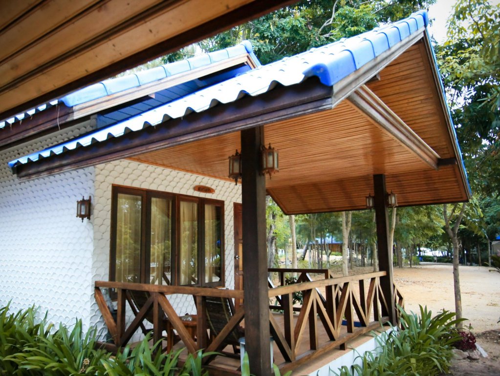 Фото Rocky Point Resort