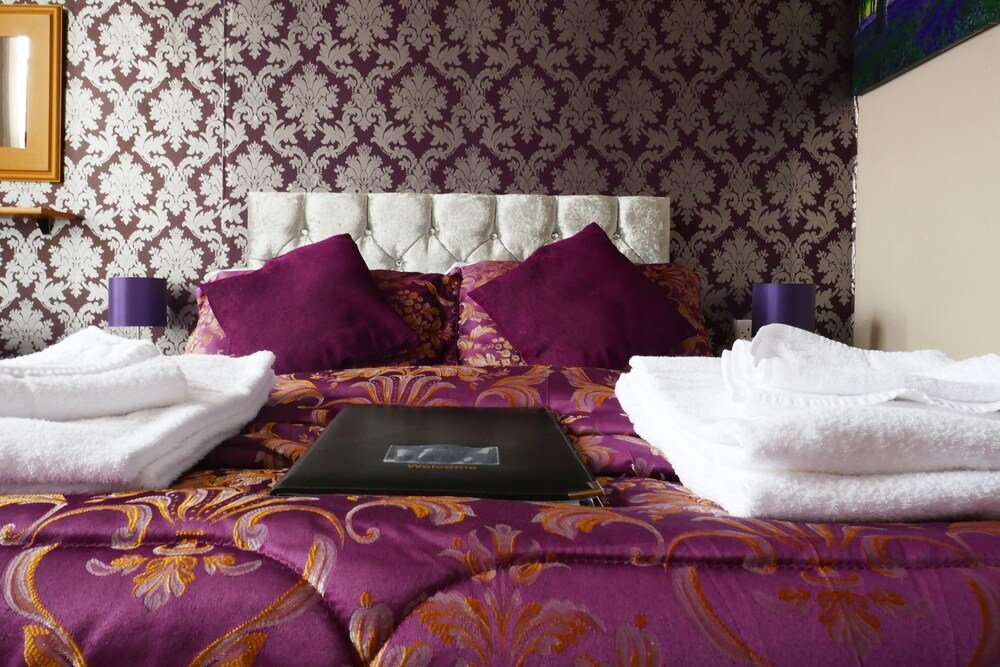 Фото The Chesterfield Guest House