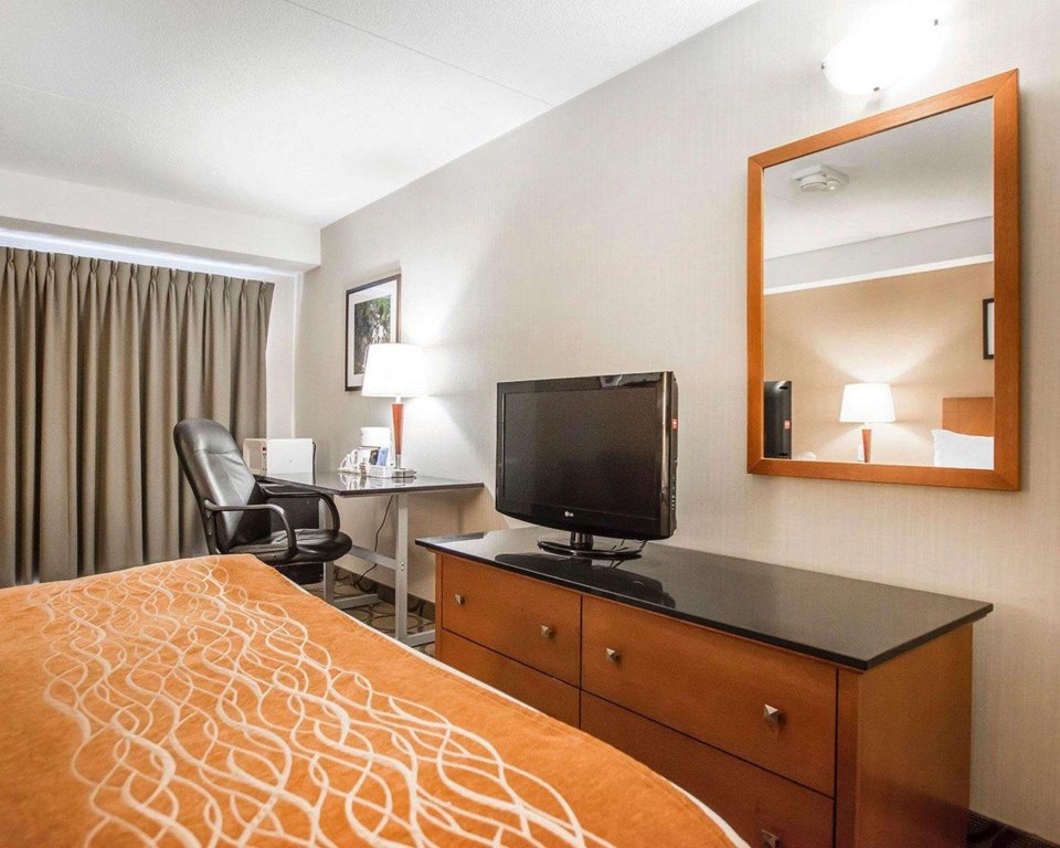 Фото Comfort Inn Truro