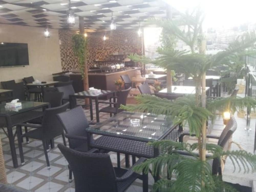 Фото Hawa Amman Hotel