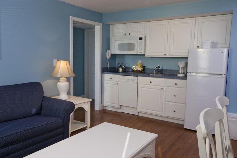 Фото Edgewater Beach Resort, a Vri resort