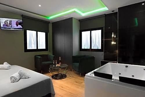 Фото Daos Suites Terrace Marbella