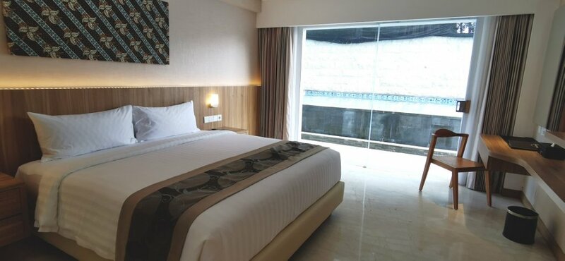 Гостиница The Capital Hotel and Resort Seminyak