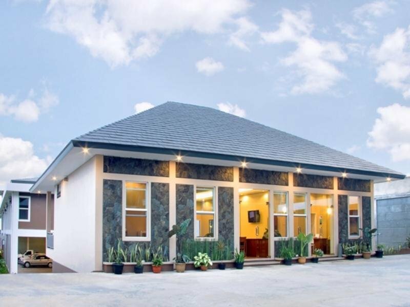 Hotel U Village Hotel And Villa, Bandung, photo