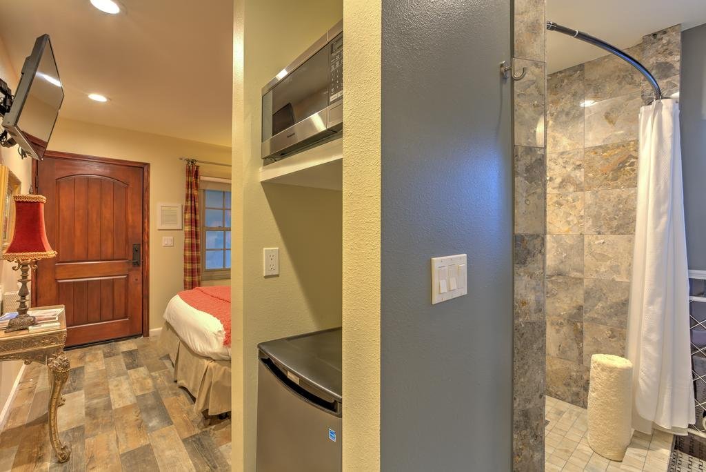 Фото Dive Palm Springs