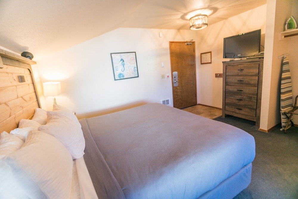 Фото The Canterbury Inn