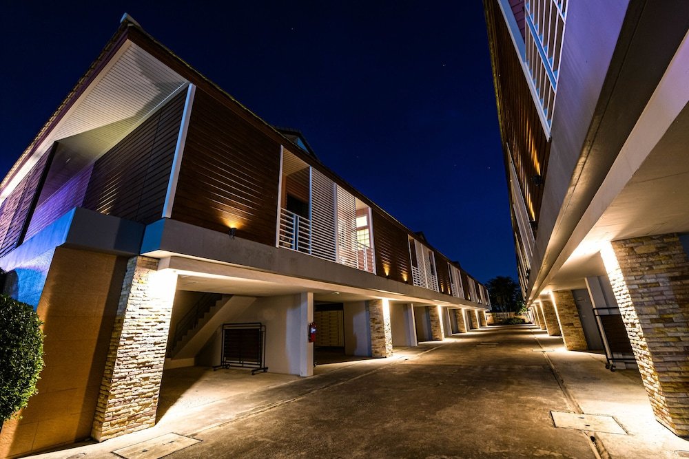 Фото Oyo 502 Bangsean Hotel