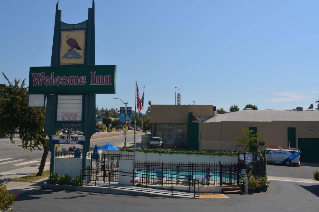 Фото Welcome Inn on Colorado Blvd