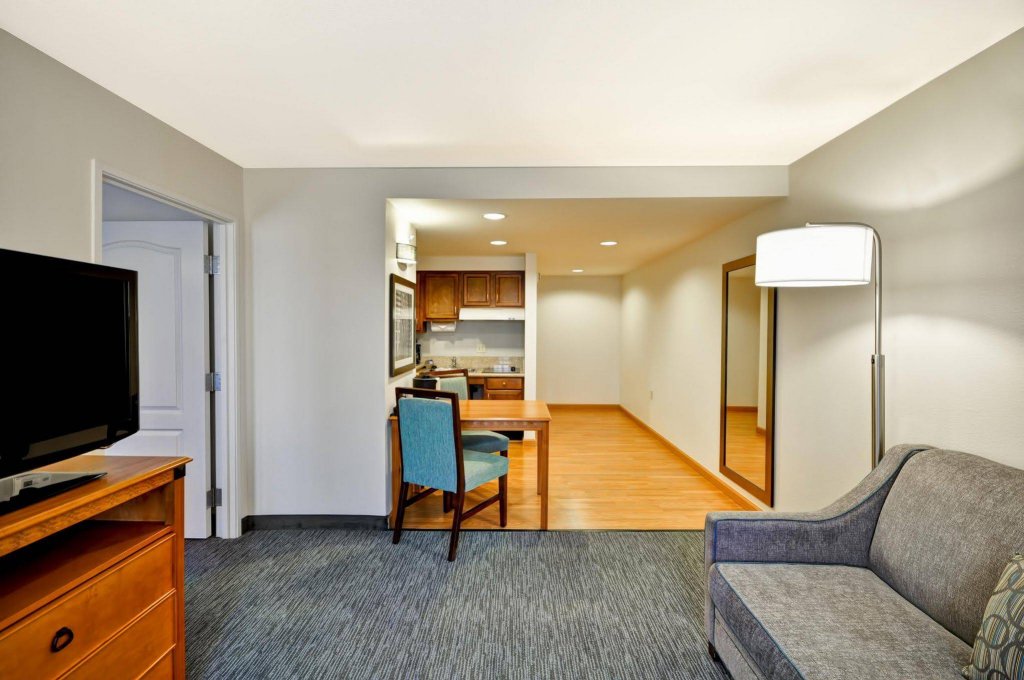 Фото Homewood Suites by Hilton Cincinnati-Milford
