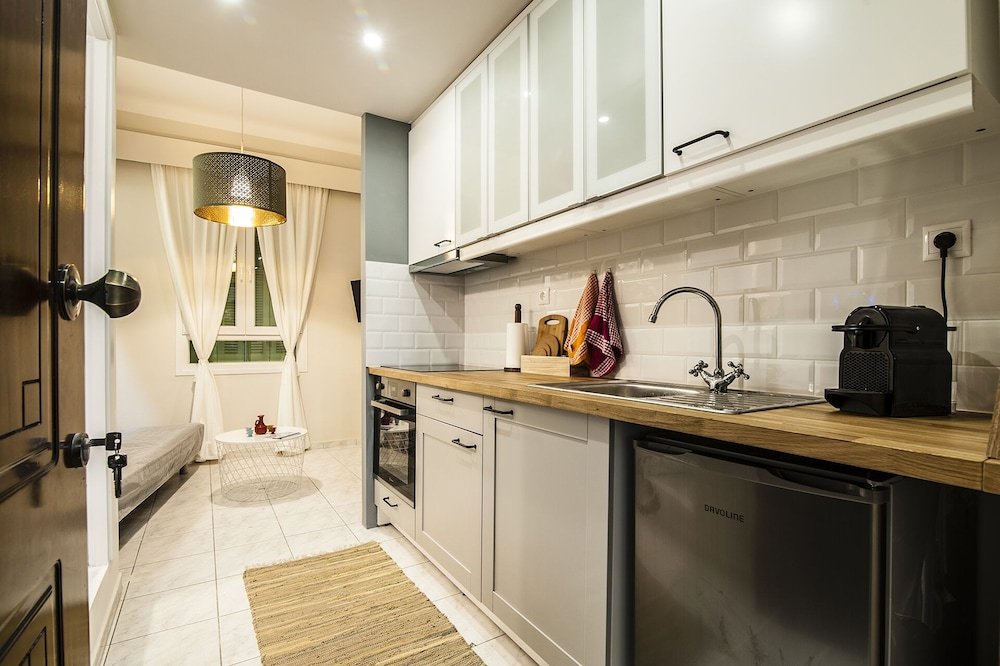 Фото The Central Boutique Αpartments