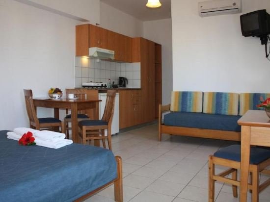 Фото Paralos Venus Suites - Adults Only