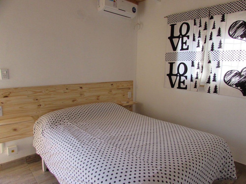 Фото Mora International Hostel