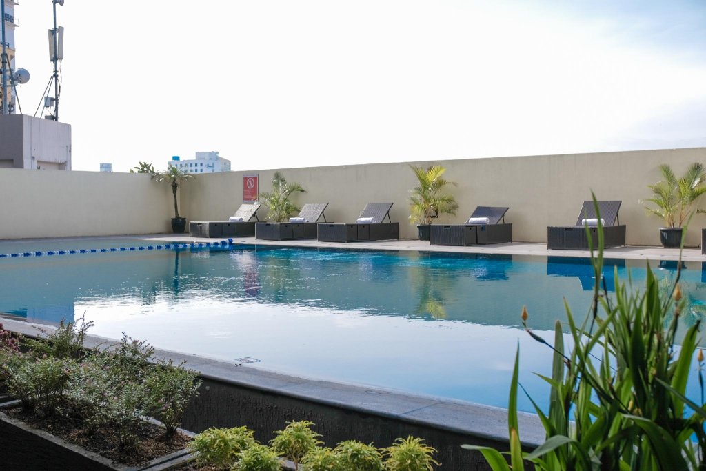 Фото Grand Dafam Braga Bandung