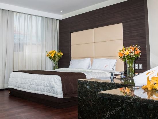 Фото Hotel Astor