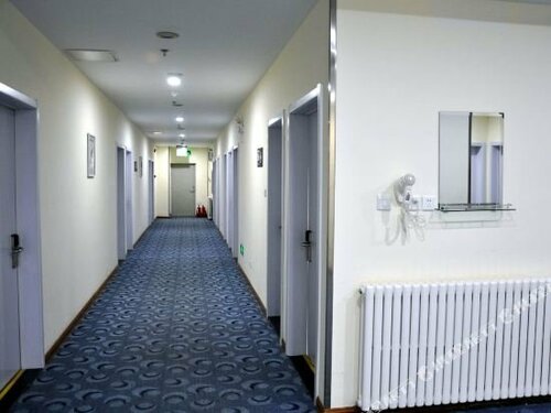 Гостиница 7 Days Inn Tianjin Chang Hong Park Railway Station в Тяньцзине