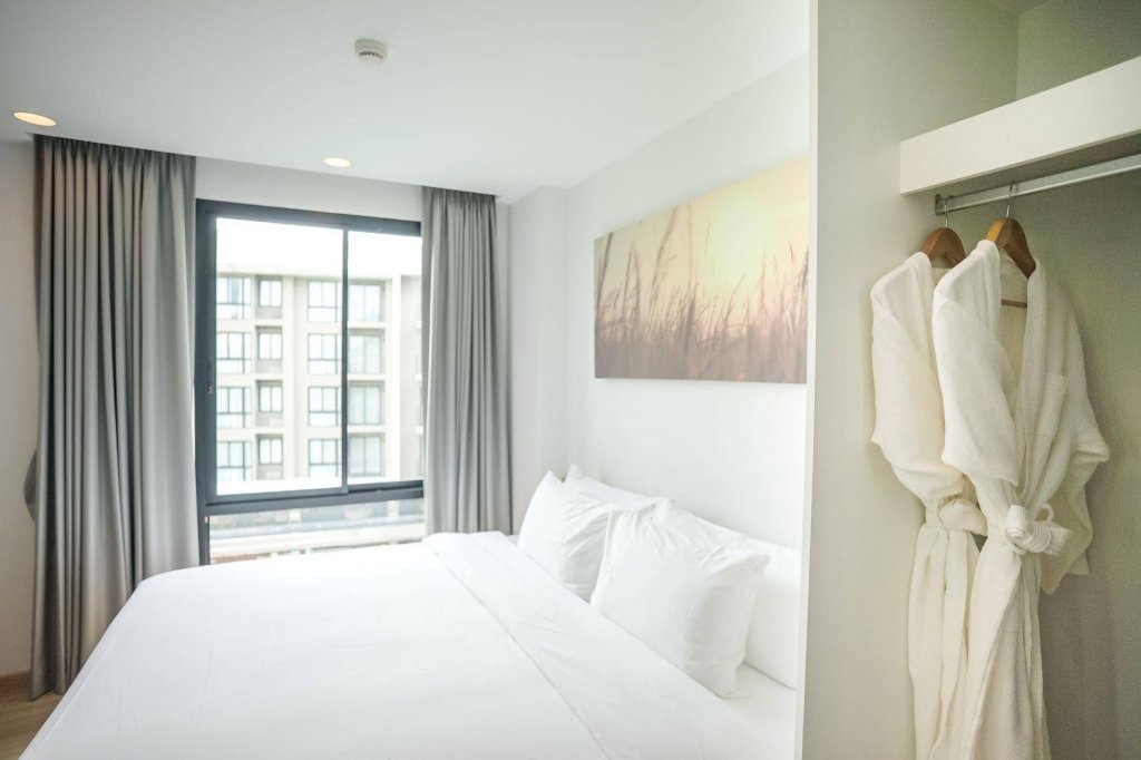 Фото Brique Hotel Chiang Mai