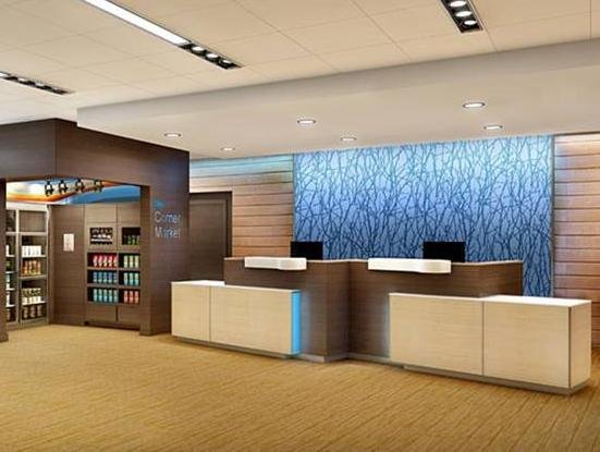 Фото Fairfield Inn & Suites by Marriott Moncton