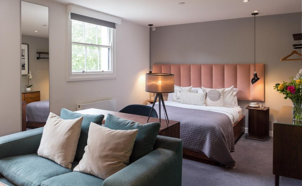 Фото Native Hyde Park