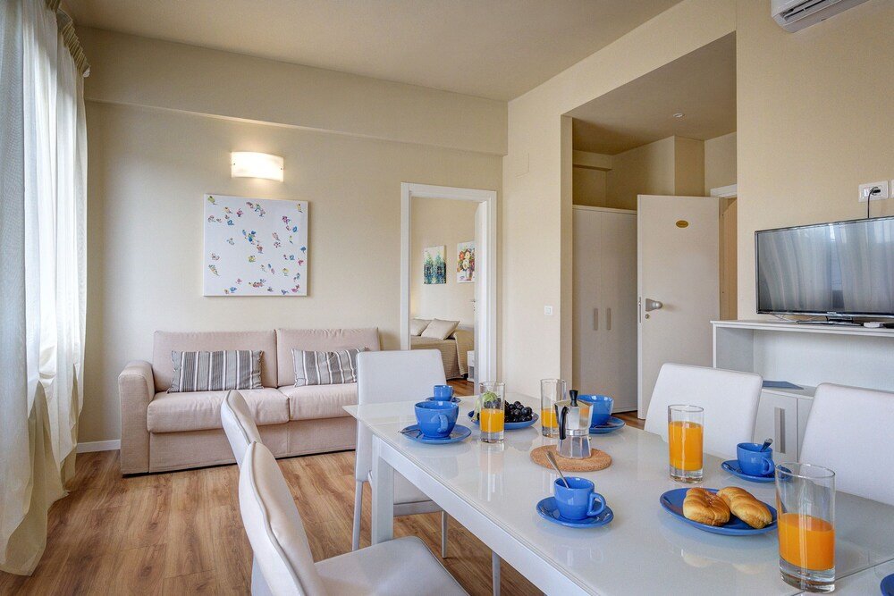 Фото Donatello Apartments by Firenze Prestige