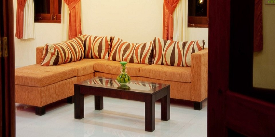 Фото The Airport Villa