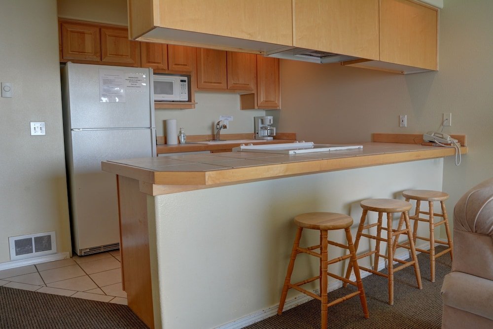 Фото Waters Edge 302