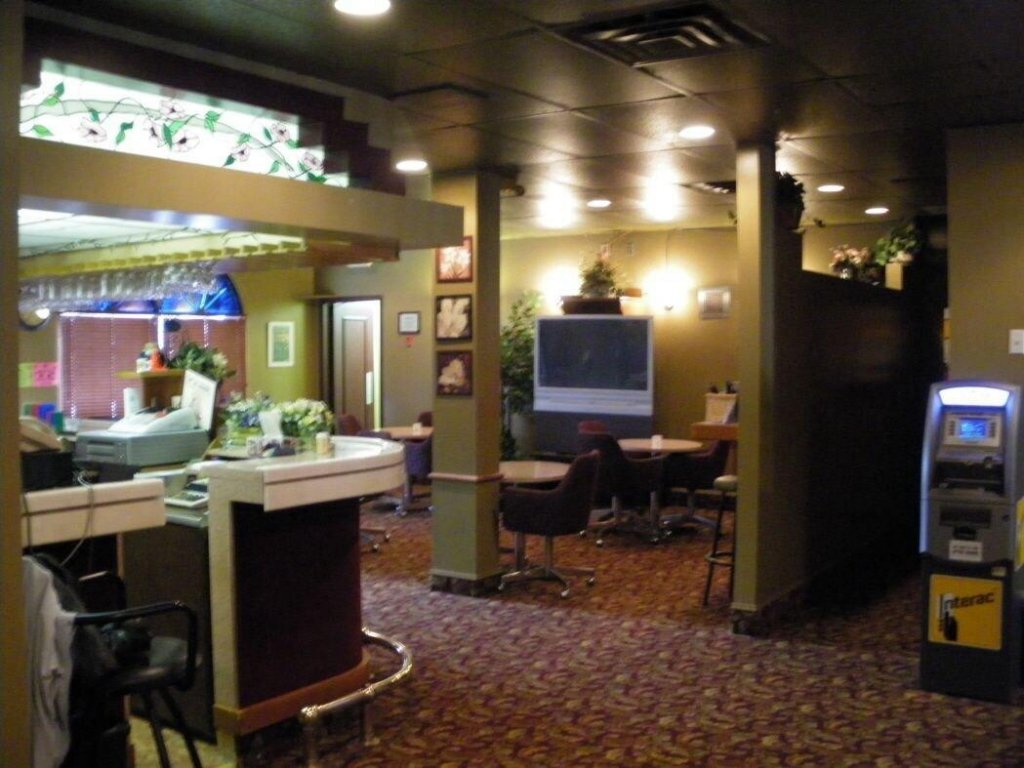 Фото Sundre Motor Inn