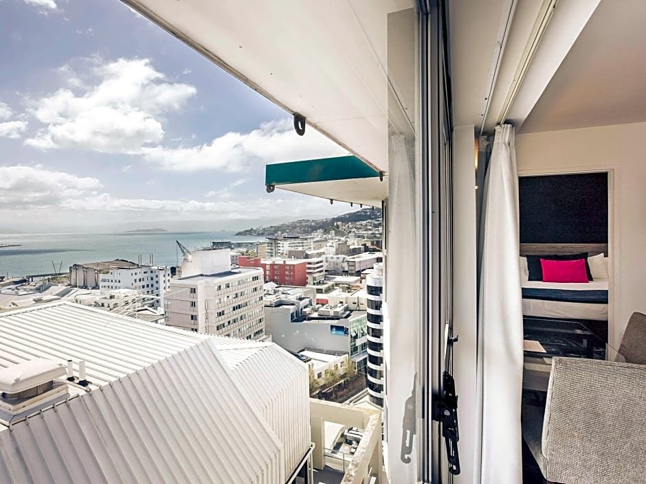 Фото Mercure Wellington Central City Hotel & Apartments
