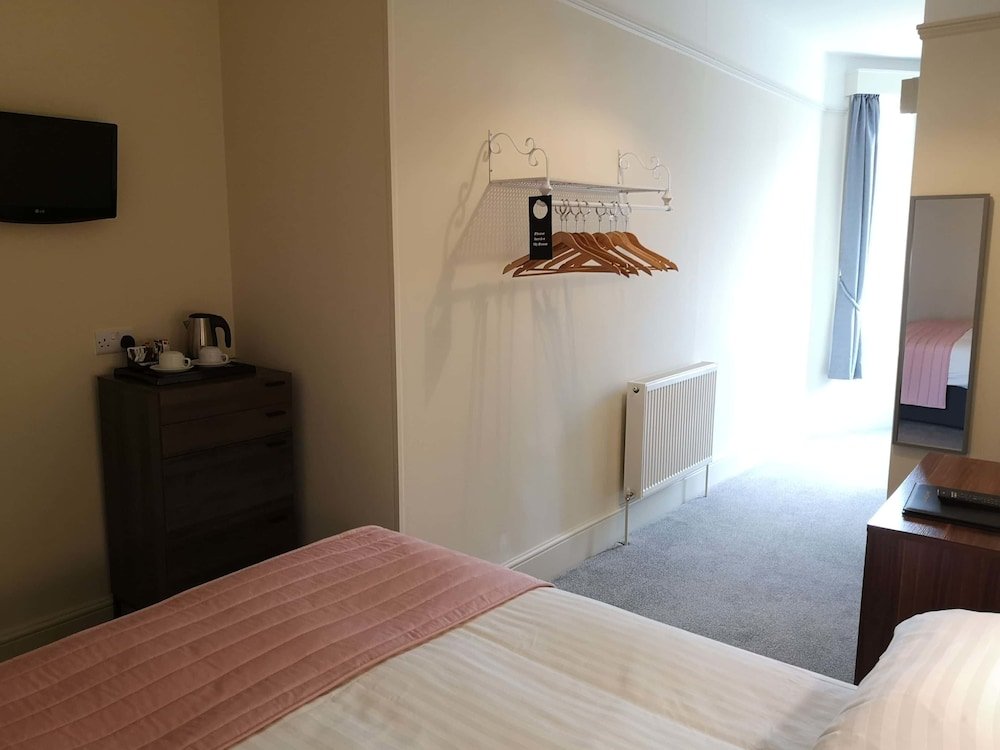 Фото Dawson House Hotel