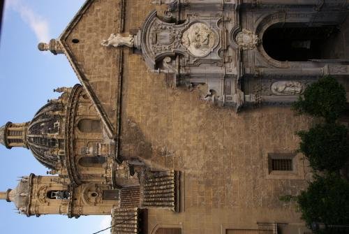 Фото La Perla Granada Suites