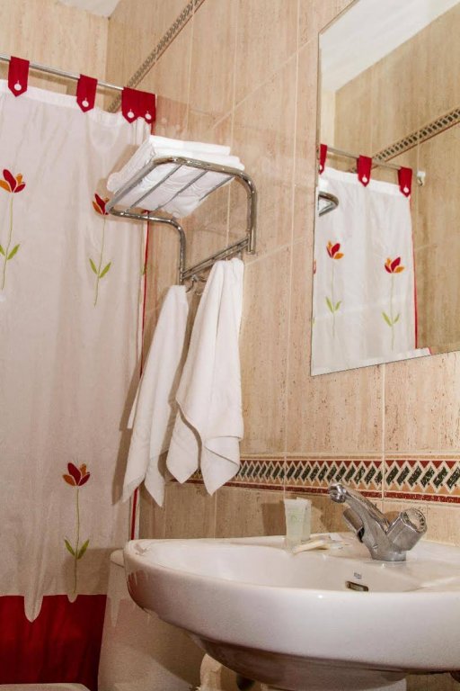 Фото Hostal Marlasca