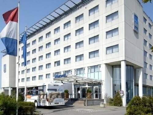 Гостиница Ramada Amsterdam Airport Schiphol Hotel