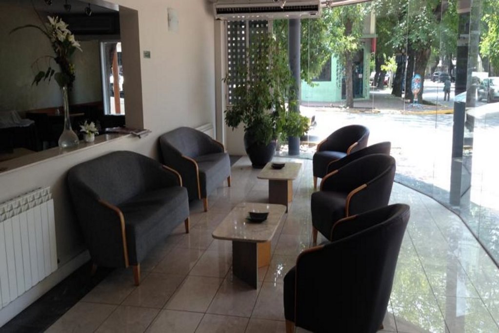 Фото Urbana Suites