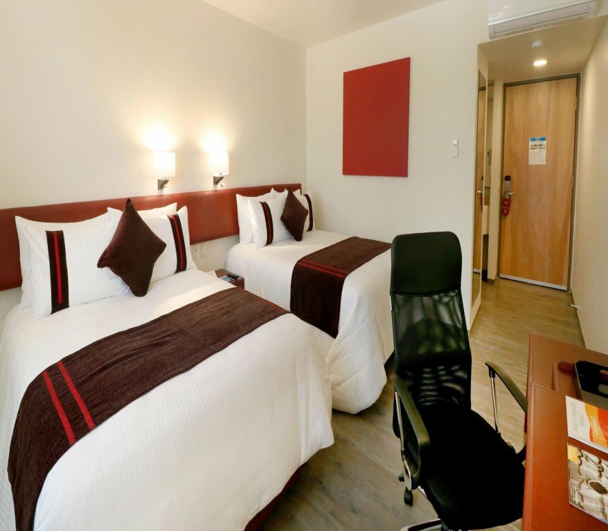 Hotel Hotel Misión Express San Juan Del Río, San Juan del Rio, photo