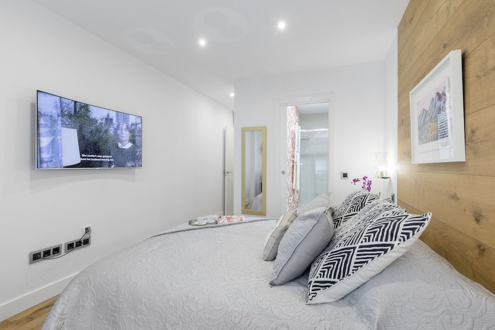 Фото Hermosilla III