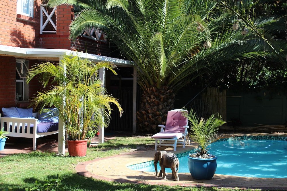 Фото Elements Lodge