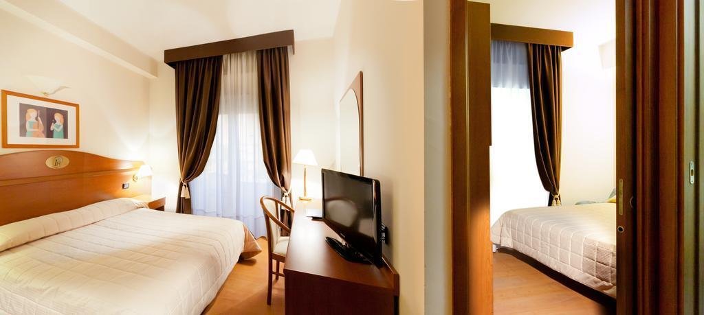 Фото Hotel International Beach