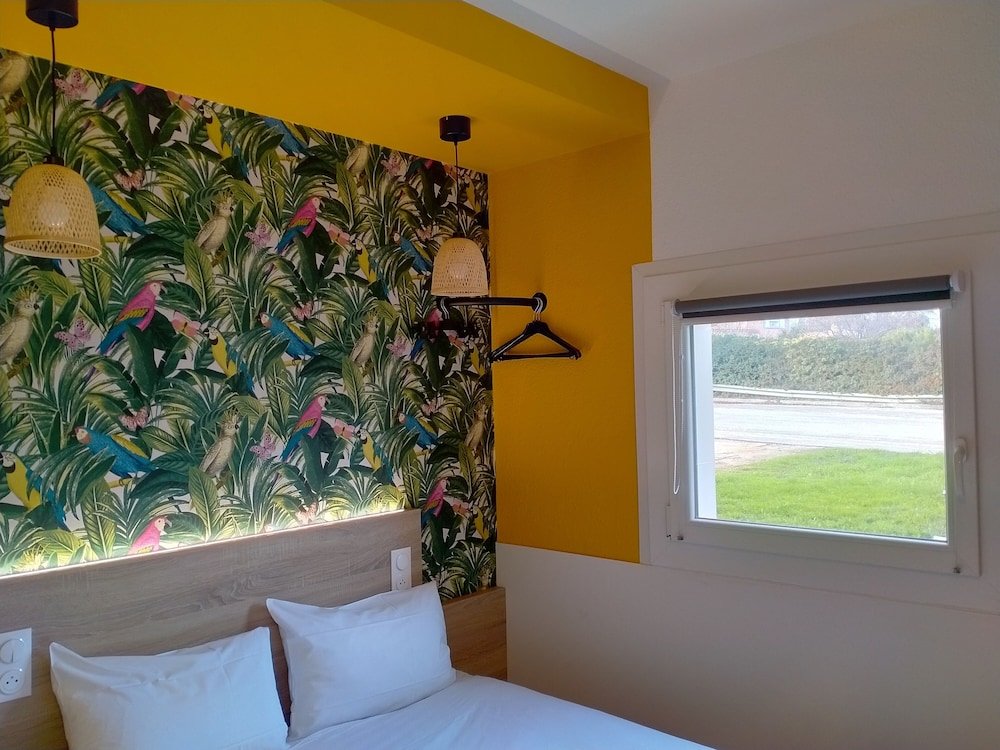 Фото Kyriad Direct Toulon Ouest La Seyne Sur Mer 