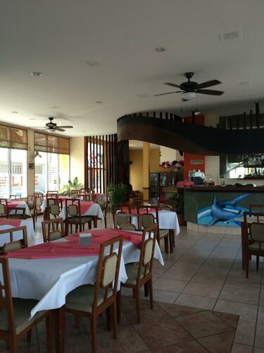 Гостиница Park Hotel в Провинции Лимон