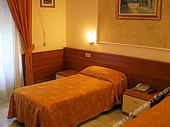 Фото Hotel Mignon