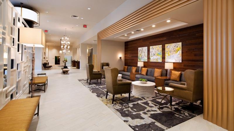 Фото Sheraton McKinney Hotel