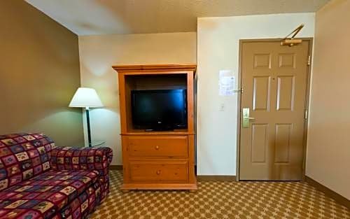 Фото AmericInn by Wyndham Galesburg