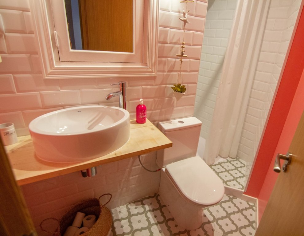 Фото Habitahost Ramón y Cajal