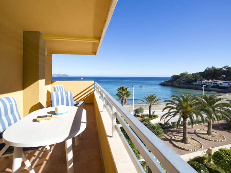Фото Hotel Rh Ifach